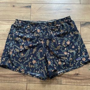 Patagonia Barely Baggies Navy floral